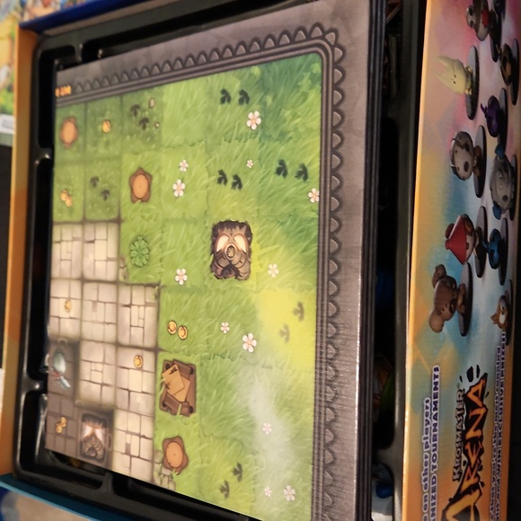 PRE-OWNED KROSMASTER ARENA BOARD GAME. GOOD CONDITION - Picture 5 of 6